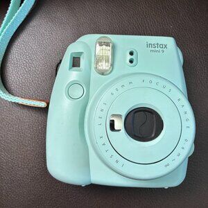 FUJIFILM CAMERA INSTAX MINI 9, LIGHT BLUE